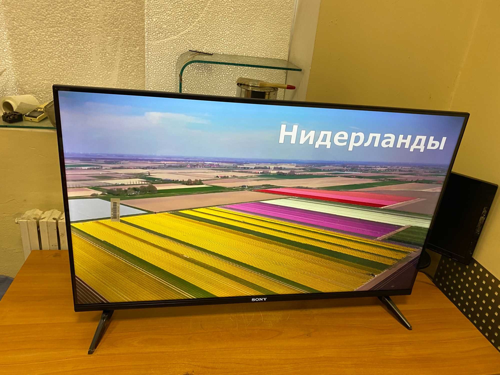 Голосовий телевізор Sony 4К SmartTV 32' 2/16GB Корея WiFI гарантия