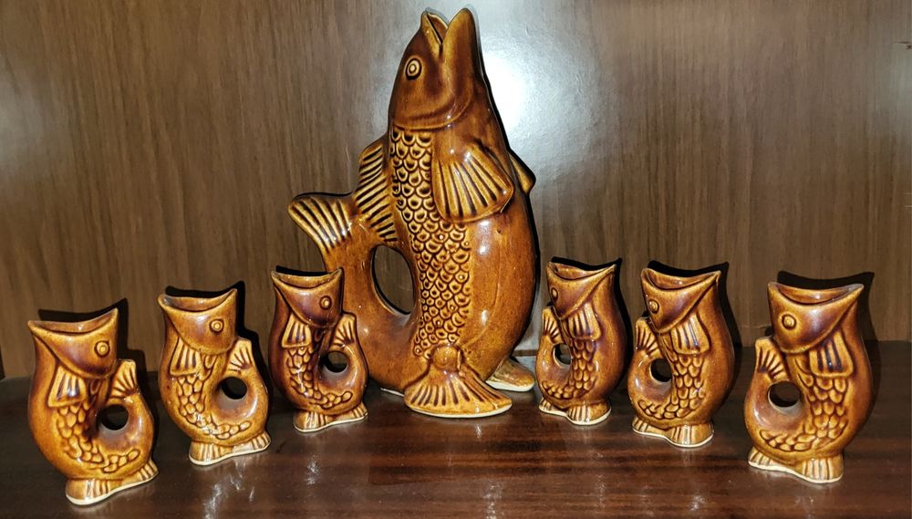 Karafka ryba i 6 kieliszków. PRL