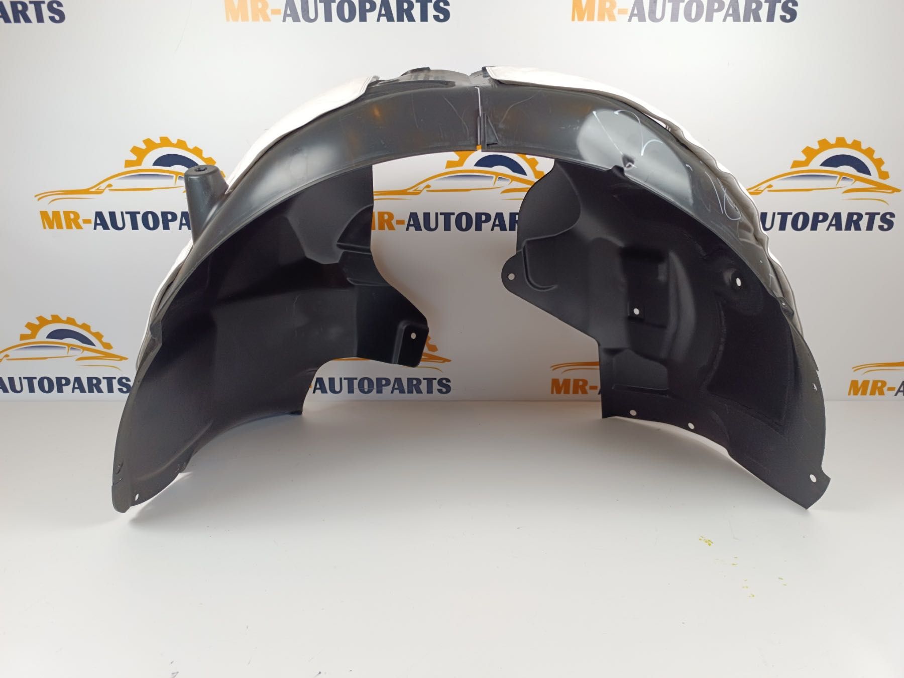 Підкрилок передній правий Tesla model 3 Highland 1694557-00-E