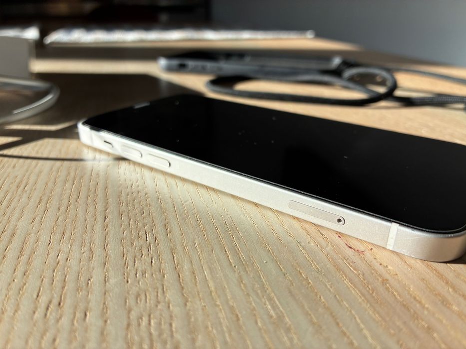 iPhone 12 - Branco 128gb