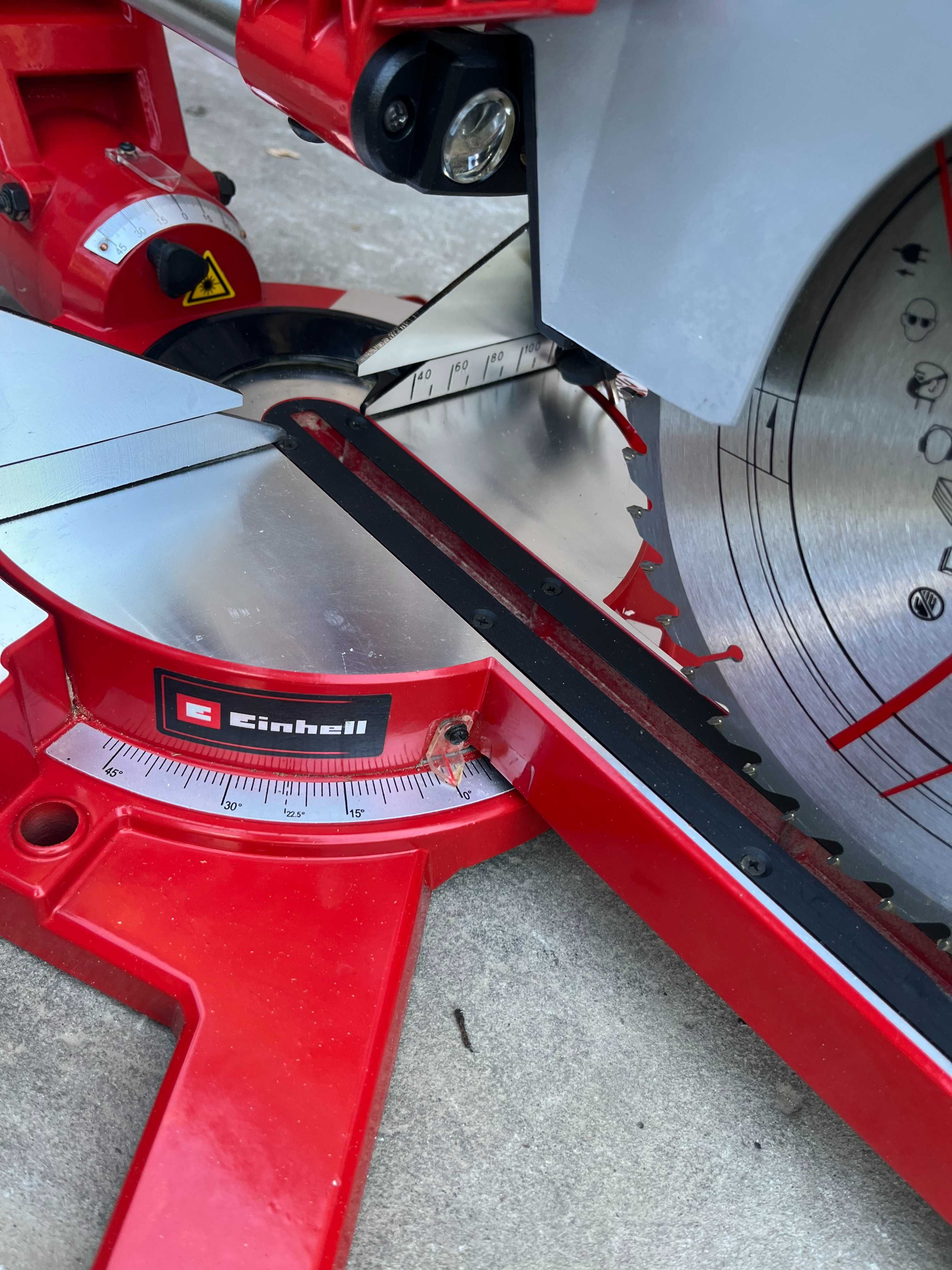 Торцювальна пила Einhell 2534Dual