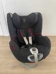 Cybex Sirona Z  Ferrari z wkladka dla niemowlat
