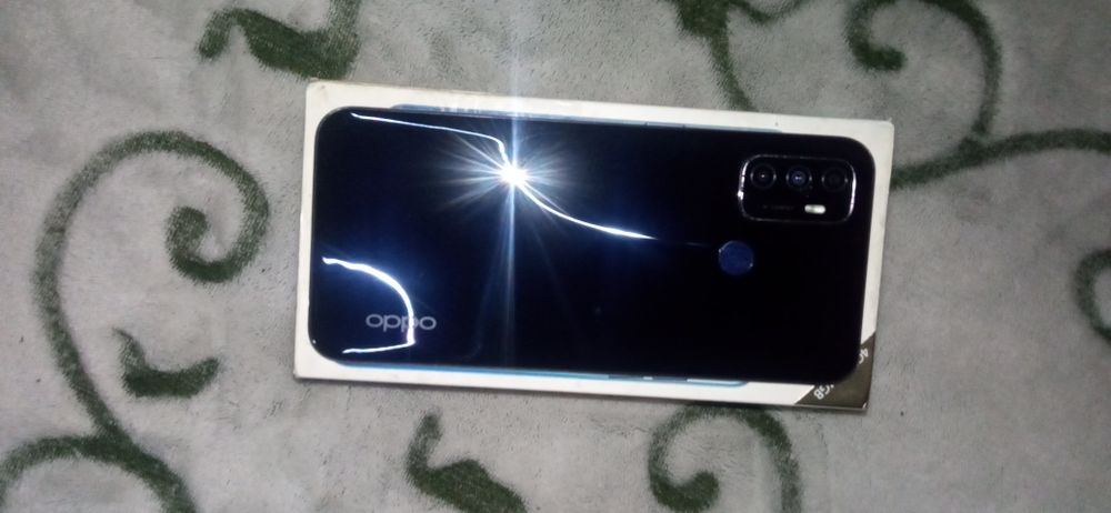 Продам-Oppo-A-53.  4/64gb.