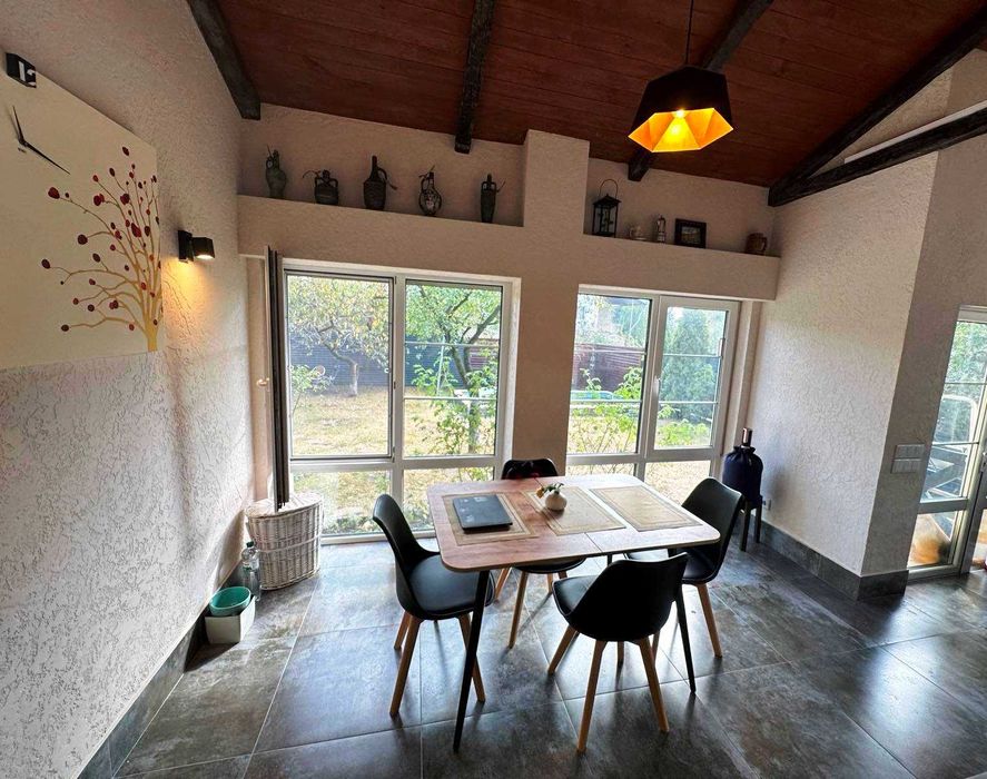 Будинок з ремонтом! 190 кв.м. Гараж на 2 авто. 240000