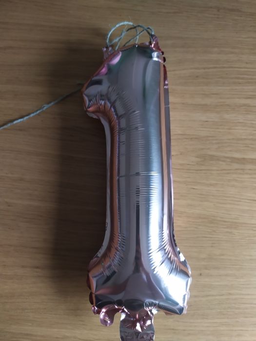 Komplet na roczek. Topper, świeczka, balonik