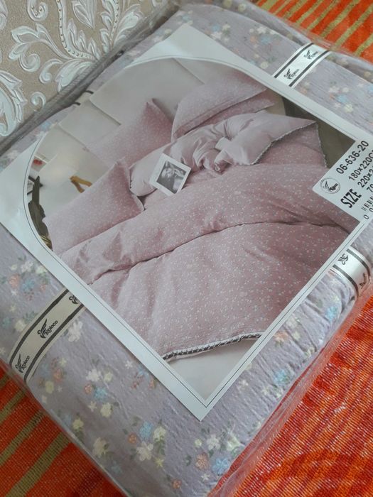 Двоспальна постільна білизна -  Муслін . Гарна якість !