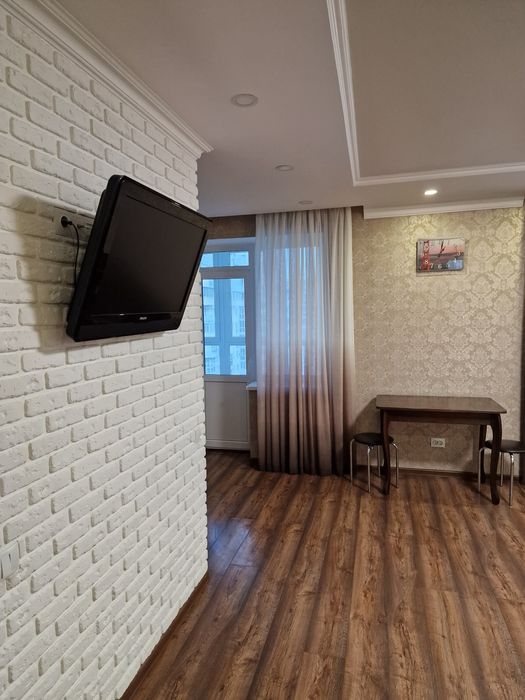 Посуточно/подобово/ на масанах! Люкс студия на улице Независимости