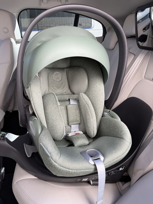 Автокрісло Cybex Cloud - T
