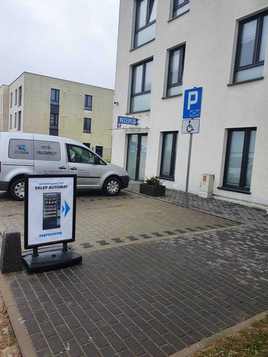 Hostel pracowniczy noclegi комнаты хостел Mroków Nadarzyn Łazy + dowóz