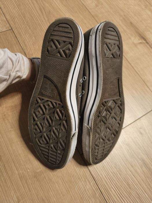Buty Converse w rozmiarze 43