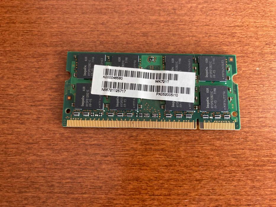 Memória Hynix - 1GB 2Rx8 PC2-5300S64286247917955121