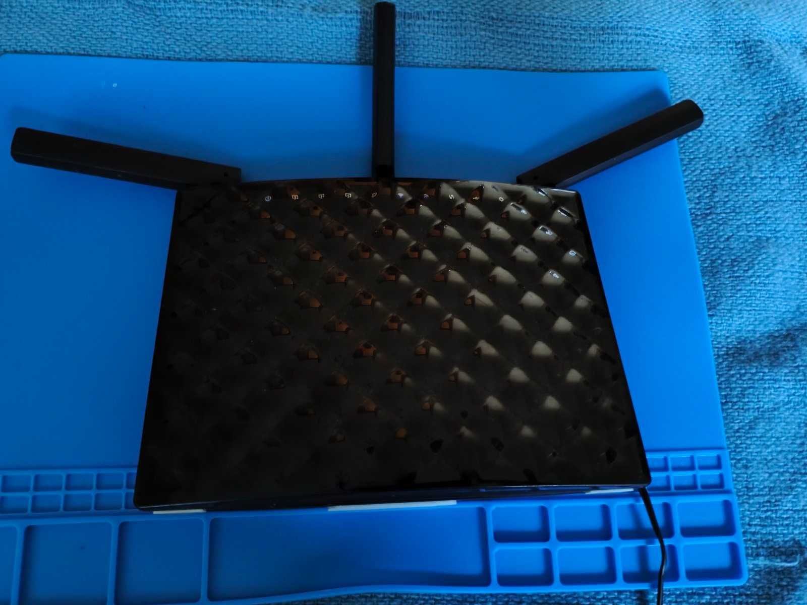 роутер Tenda AC15