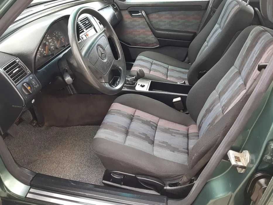 Mercedes Benz C180 – W202 – Nacional - 1ª Série