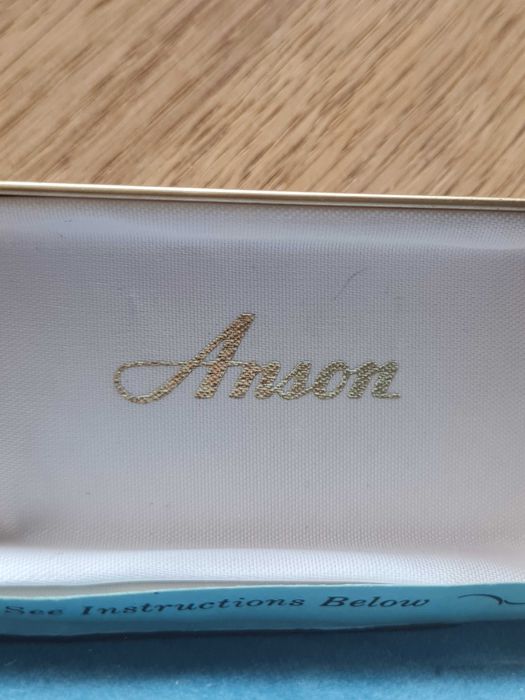 Opakowanie po breloczku Anson - solidne