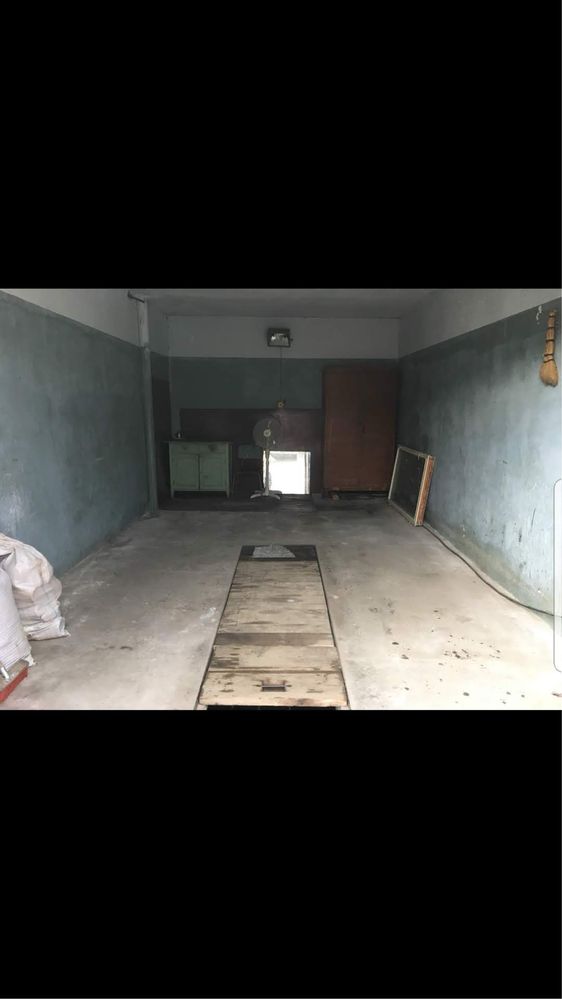 Продам приватизированный личный гараж