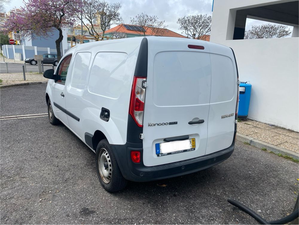 Kangoo maxi 3 lugares c/AC