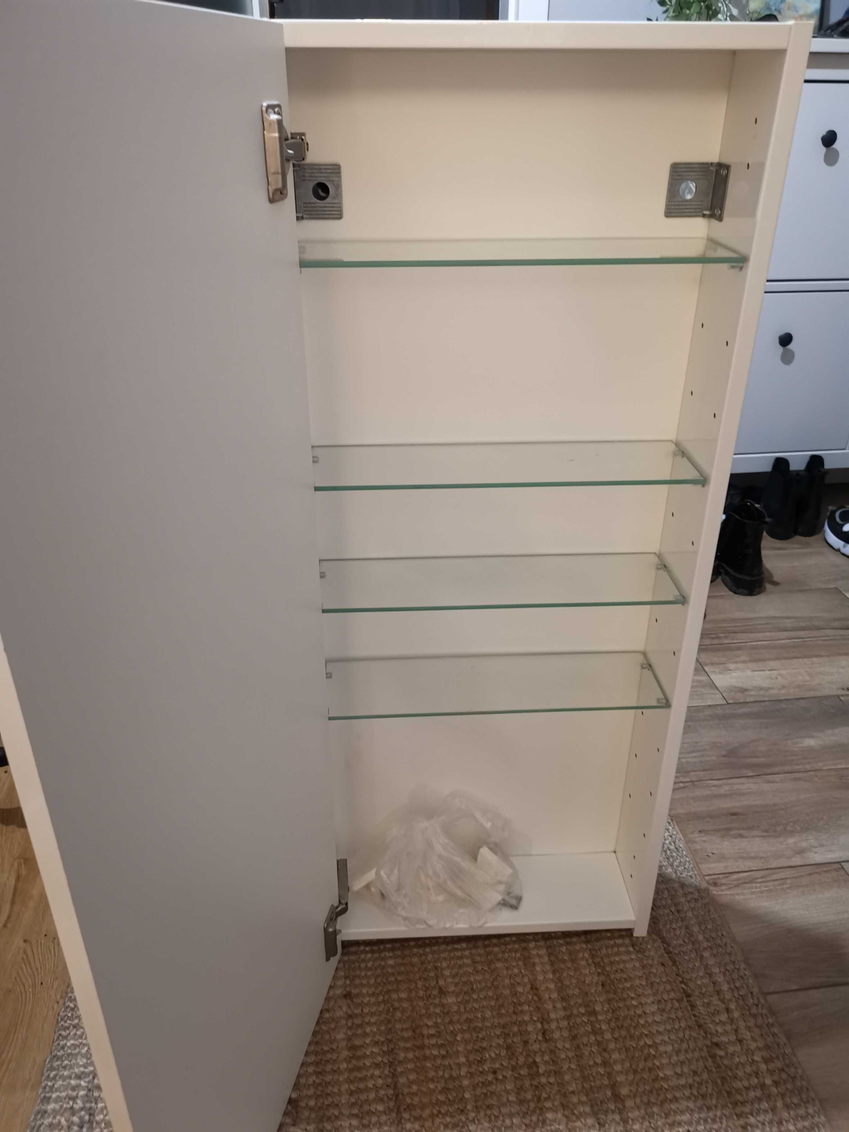 Szafka ścienna wisząca IKEA Godmorgon łazienkowa wysoki połysk