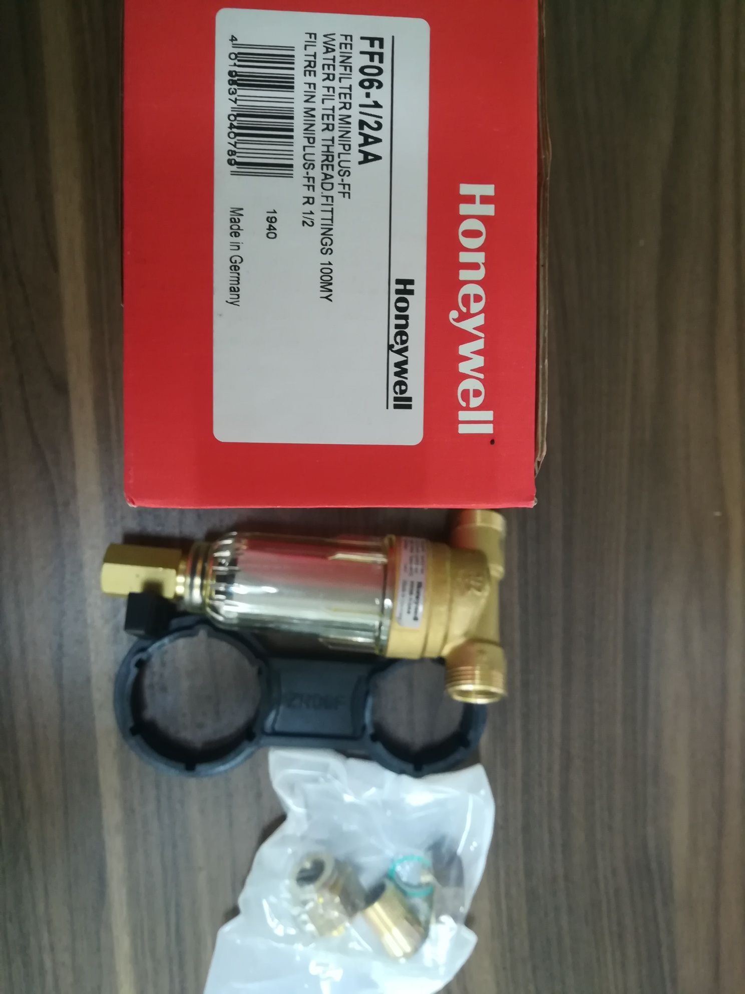 Фільтр для холодної води HONEYWELL FF06-1/2AA