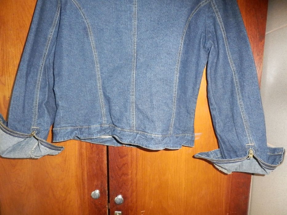 джинсовая куртка