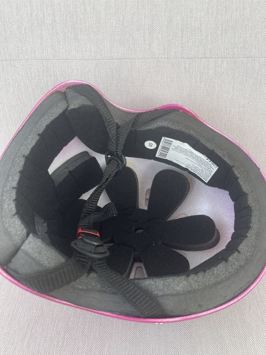 Шлем и защита для рук и колен фирмы «Tempish»