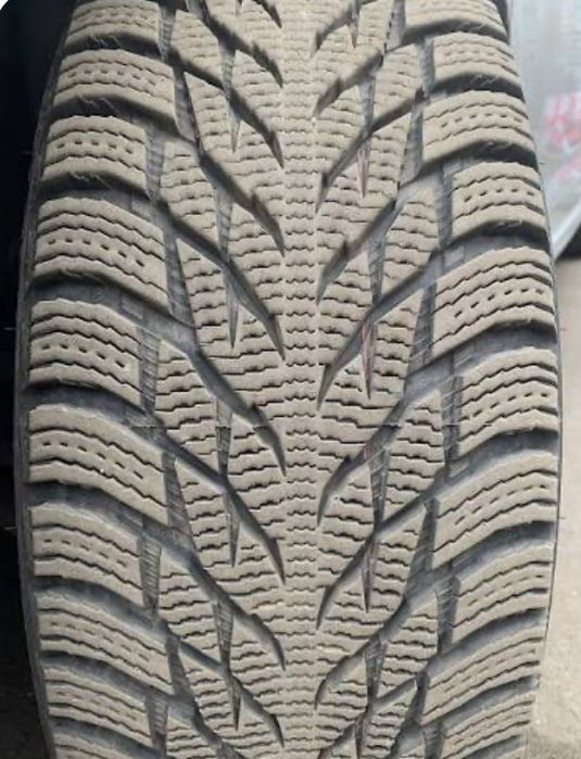Nokian Hakkapeliitta R3 SUV 225 55 R18