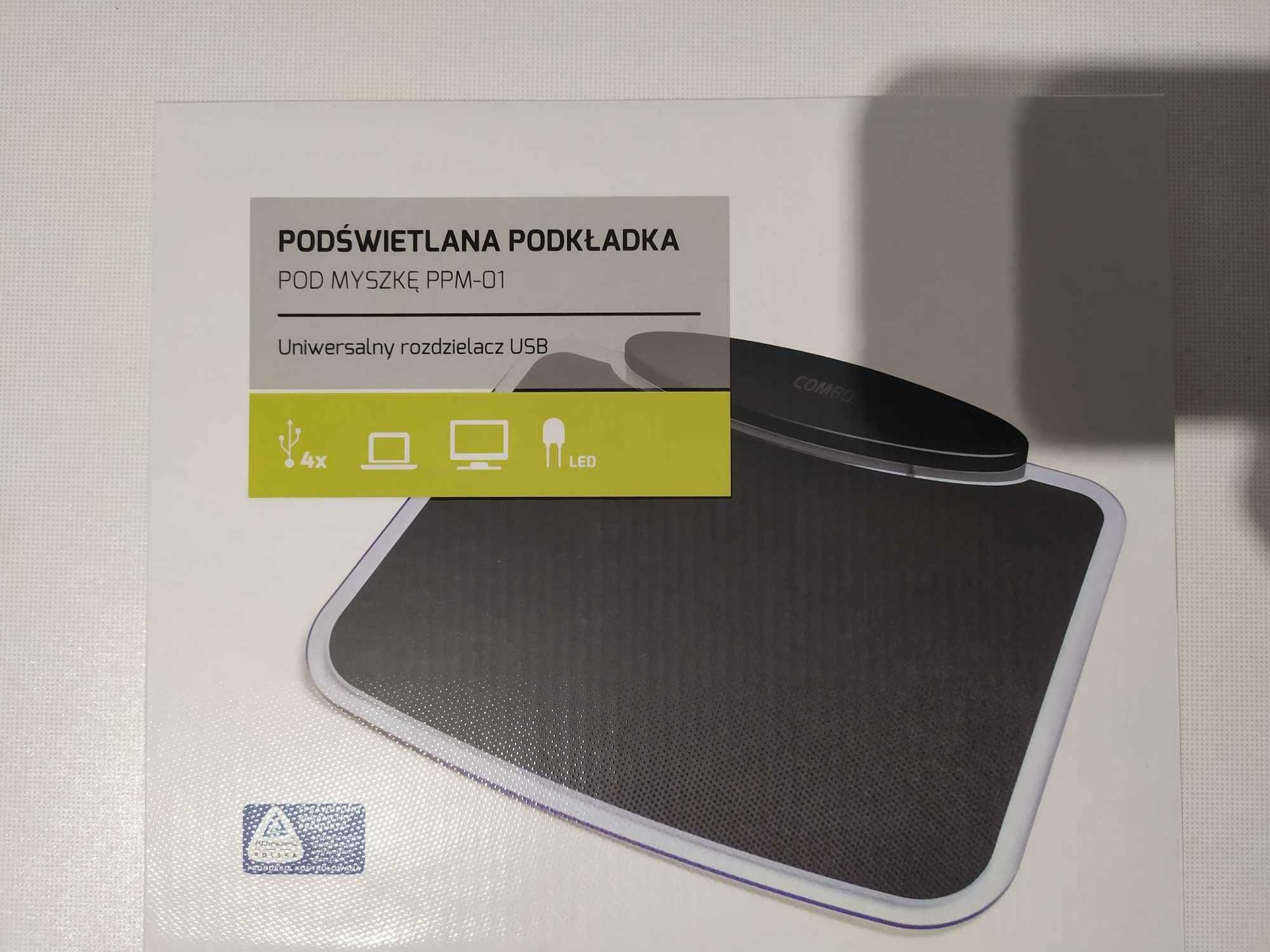 Podkładka pod myszkę z rozdzielaczem USB