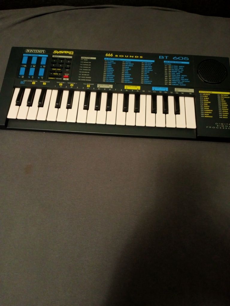 Keyboard Bontempi system 5 Bt605