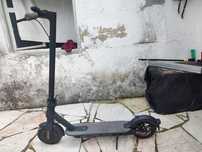 Xiaomi Mi Electric Scooter Essential - Trotinete eléctrica