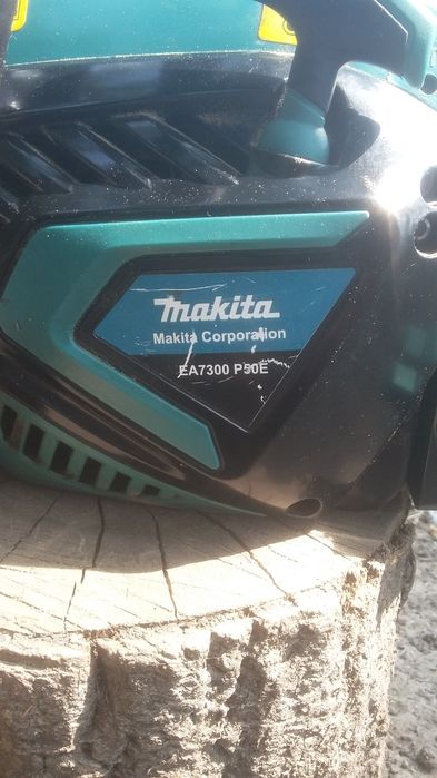 Бензо пилка EA7300 P50E