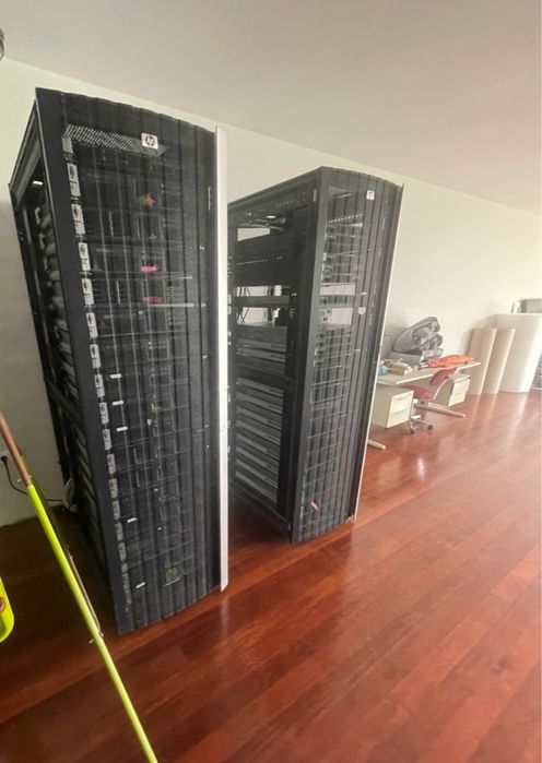100+ Servidores + 181TB SSD