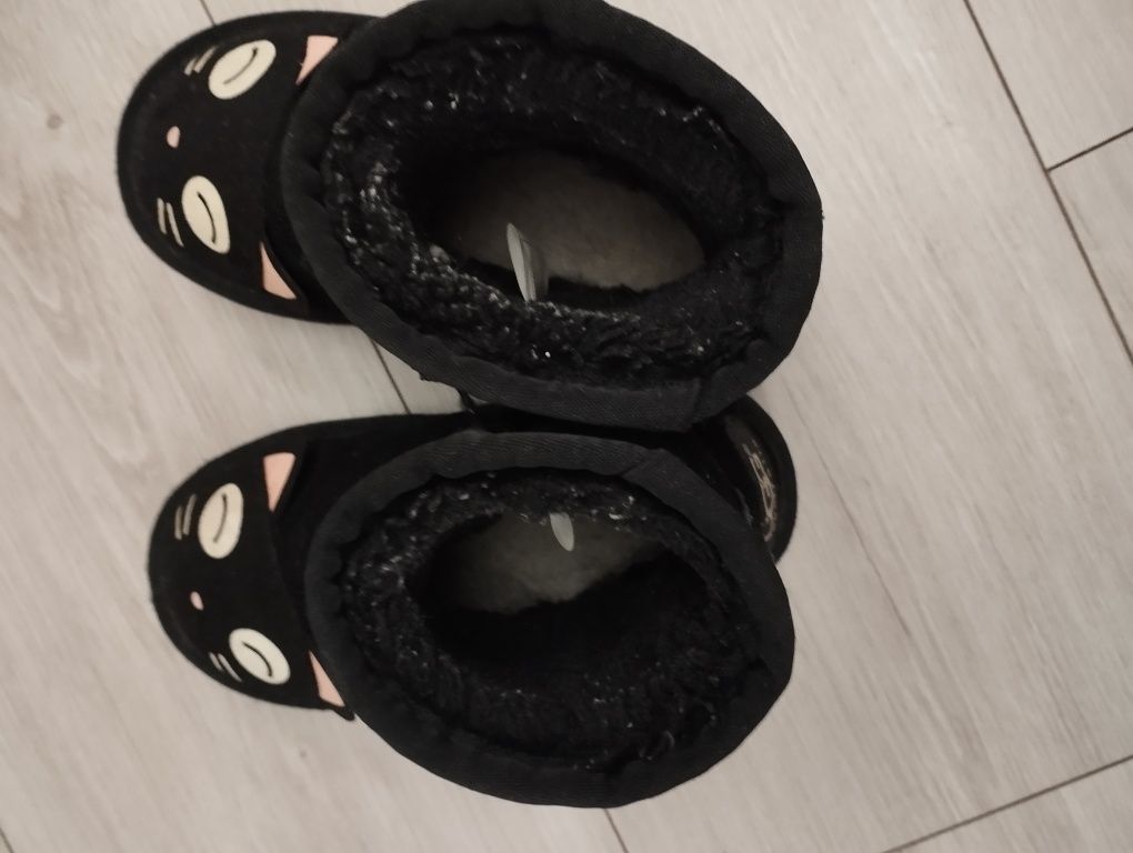 Buty zimowe śniegowce ugg emu 22 23 kotki