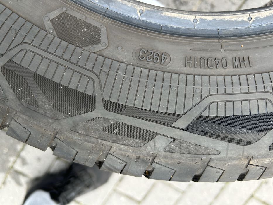 4x 195/7015C Continental VanContactEco jak nowe 4923