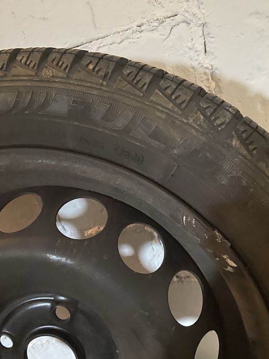 Kola stalowe zimowe plus opony