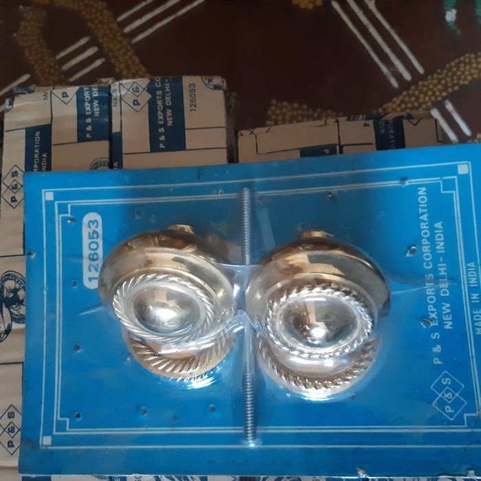 Ручки на дверь, шкаф