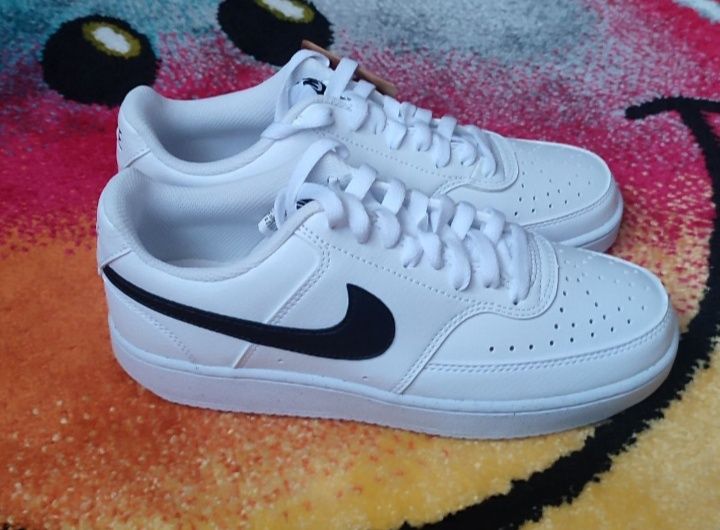 Кросівки Nike білі