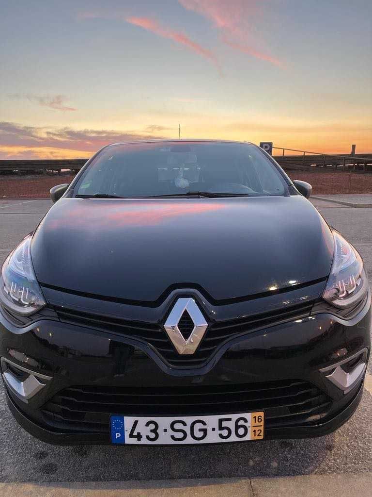 Renault Clio TCe 0.9 90cv GT Line - Preto Metalizado