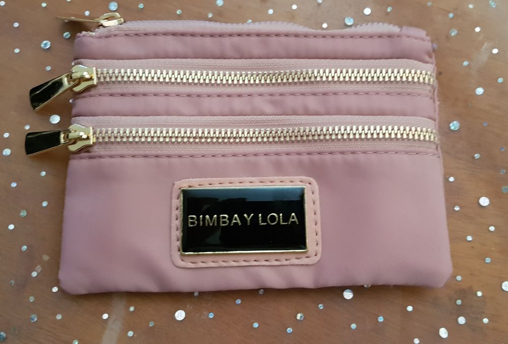 Bolsas mochilas e carteiras marca desde 10€