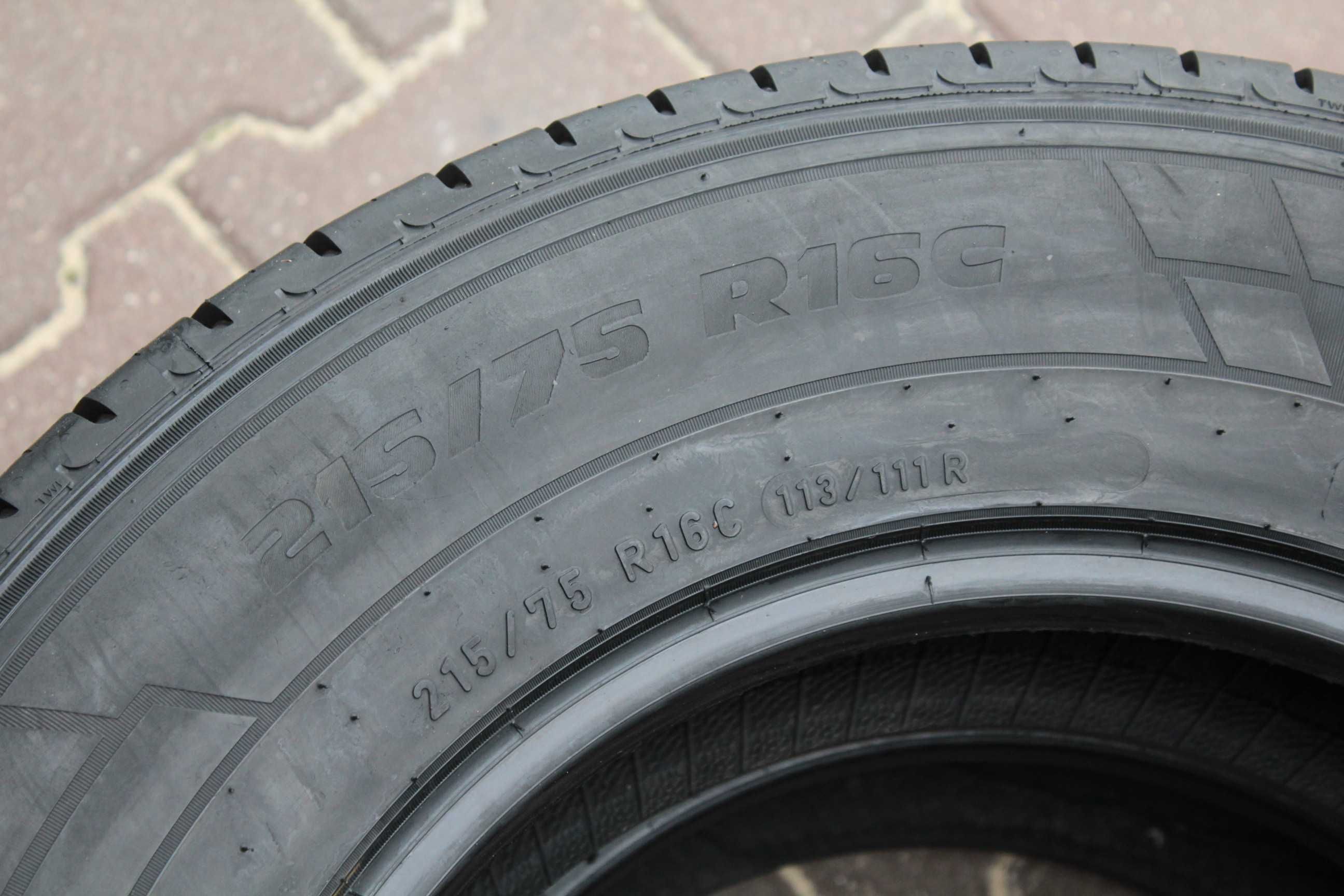 215 75 R16C Pirelli Carier