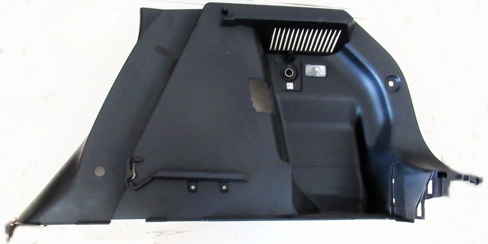 SUZUKI SX4 S-CROSS II BOCZEK TAPICERKA BAGAŻNIKA PRAWA TYŁ 76027-63T00