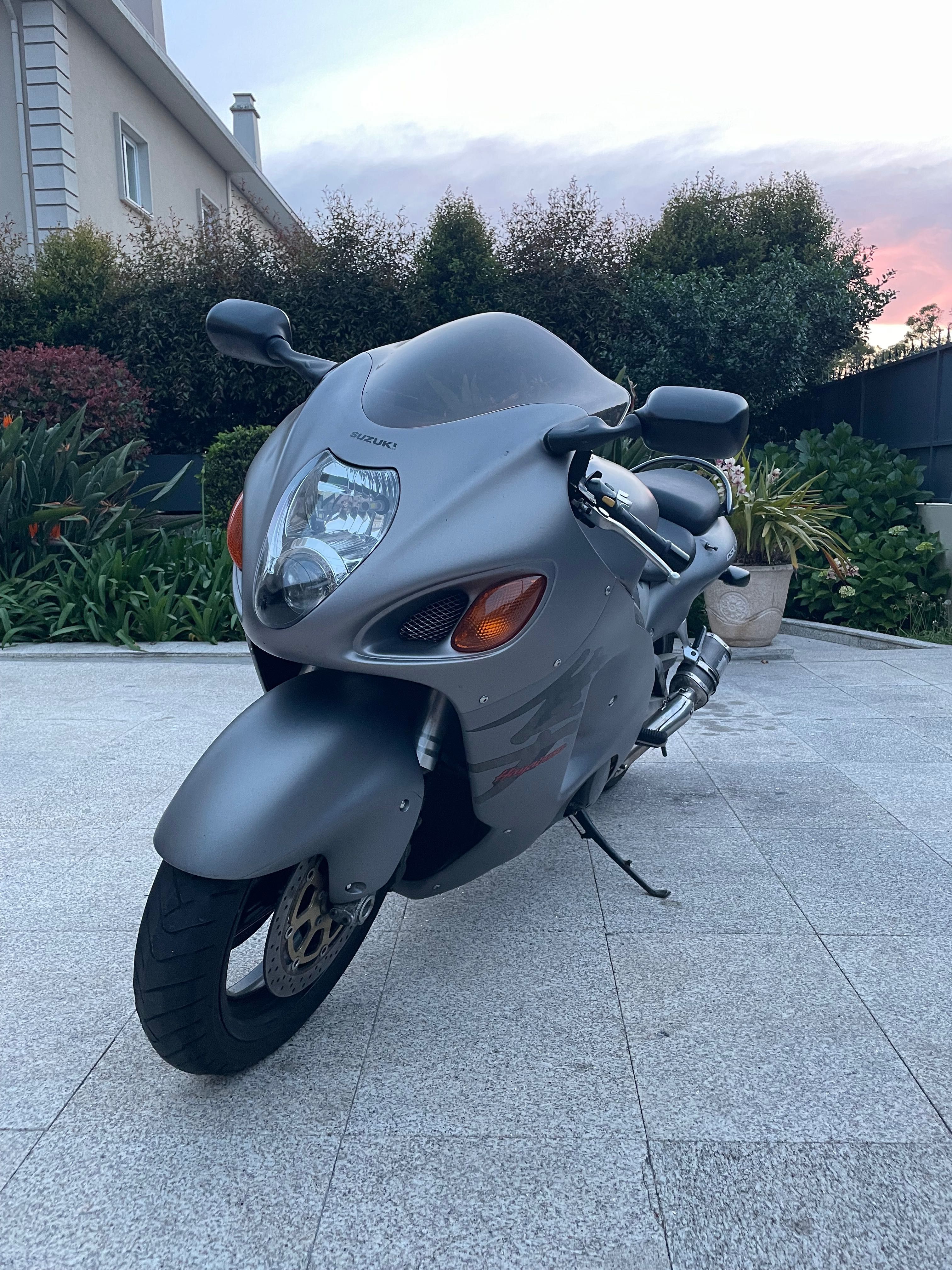 Suzuki Hayabusa GSX1300R