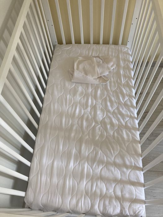 OKAZJA Łóżeczko dziecięce 60x120 z materacem, wyciągane szczeble