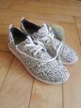 Nowe adidasy TOMY roz. 40