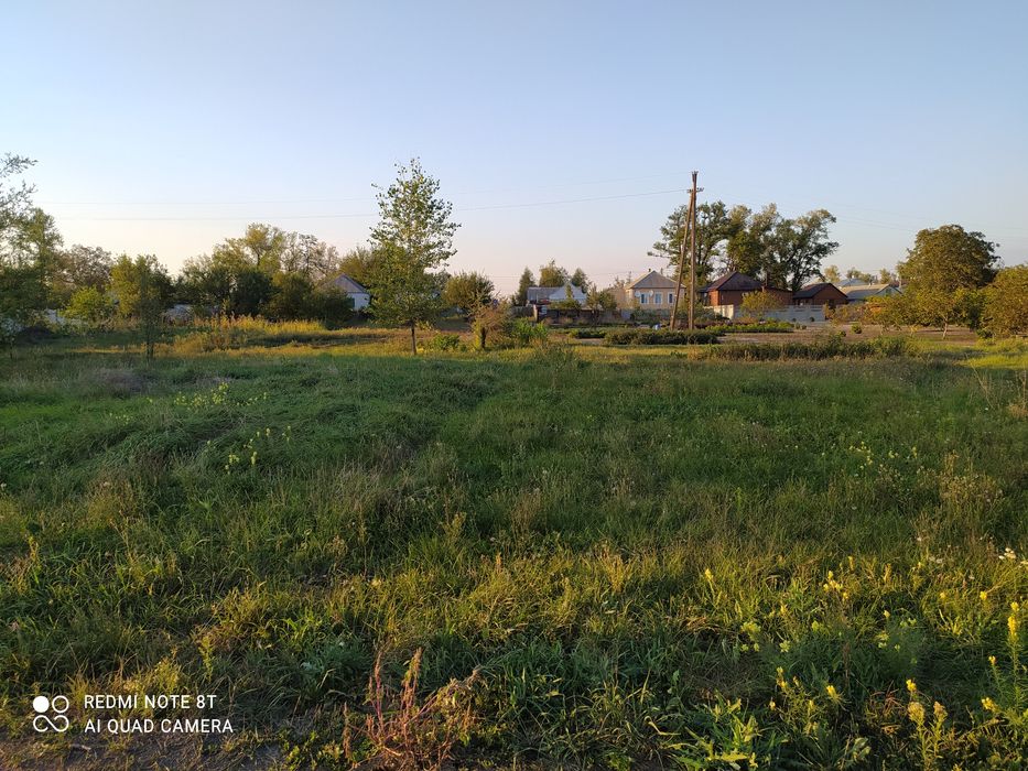 Продам ділянку приватизованої землі -10 соток