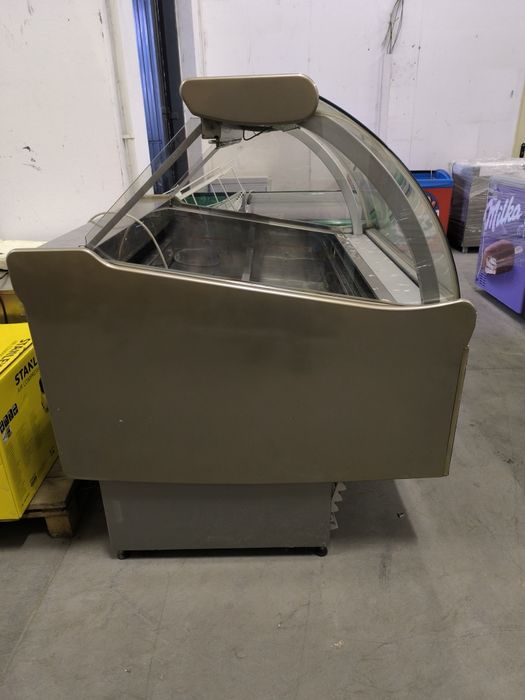 Witryna lodowa ISA 12