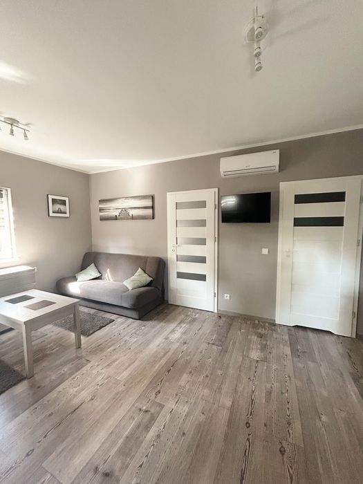 Całoroczne domki nad jeziorem Bożkowice z klimatyzacją/ogrzewaniem