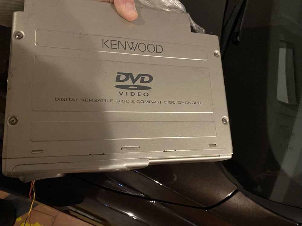 Magazine DVD 10 kenwood