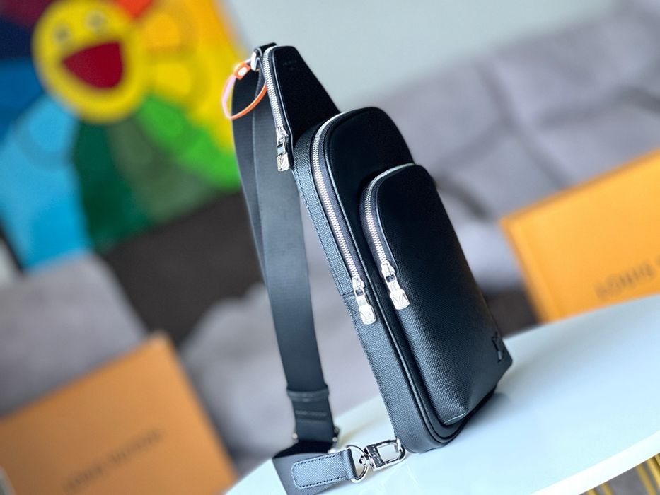 Louis Vuitton avenue сумка слинг слингбэк мужская кожаная черная