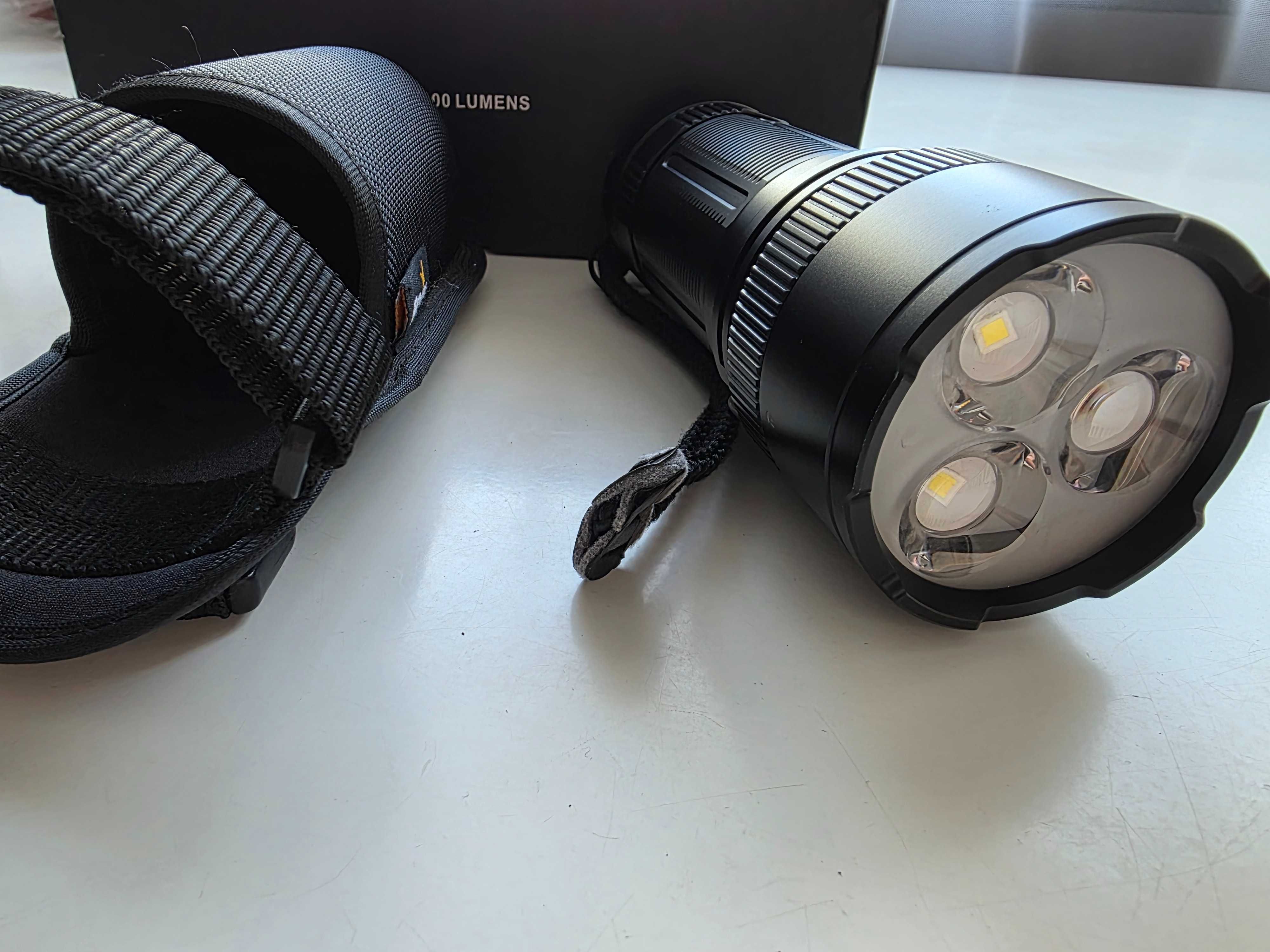 Latarka fenix fd65 max 3800 lumens
