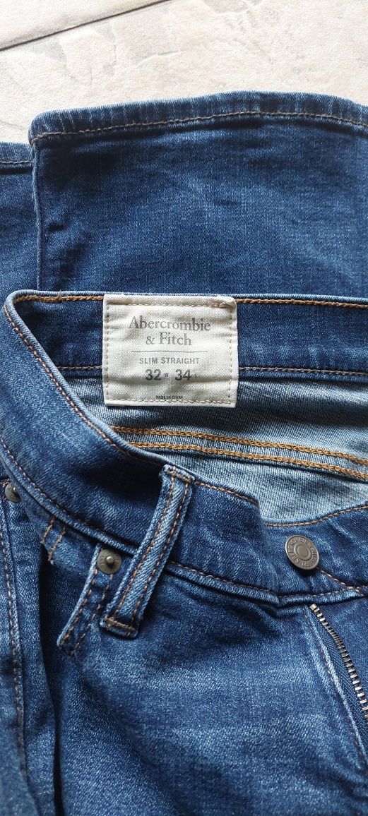 Męskie klasyczne jeansy Abercrombie & Fitch r. 32/34