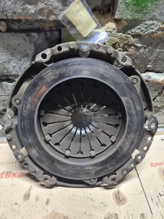 Маховик демпферний зчеплення Ford Fiesta MK6 1.4 TDCI 2S616477BA Форд